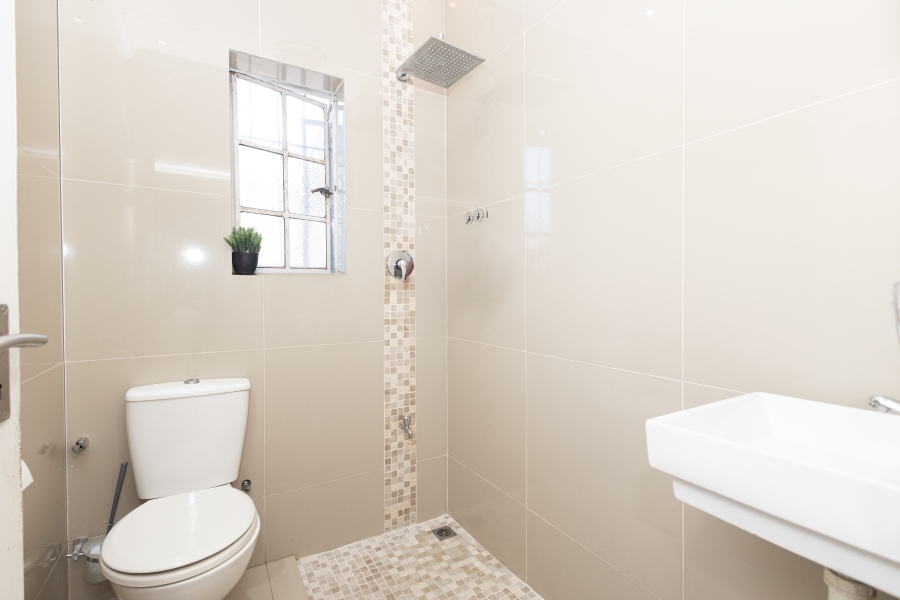 2 Bedroom Property for Sale in Ruyterwacht Western Cape